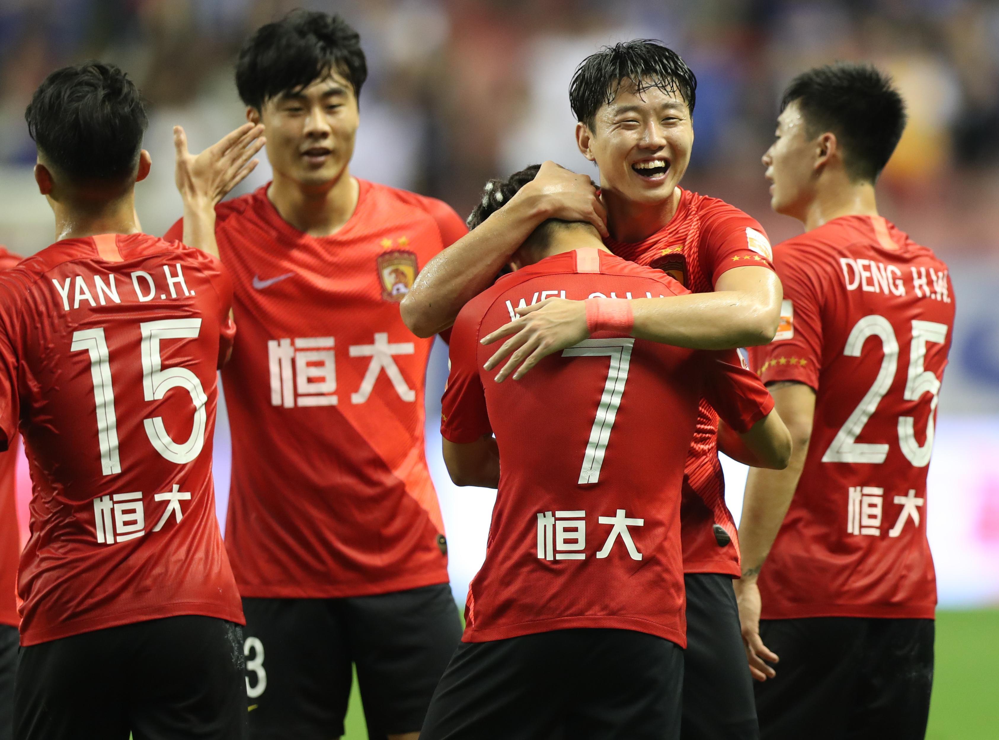 记者：拜仁将于明年一月开始与凯恩谈续约