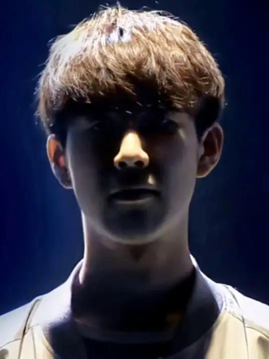 T1官方：和T1二队下路Smash选手成功续约