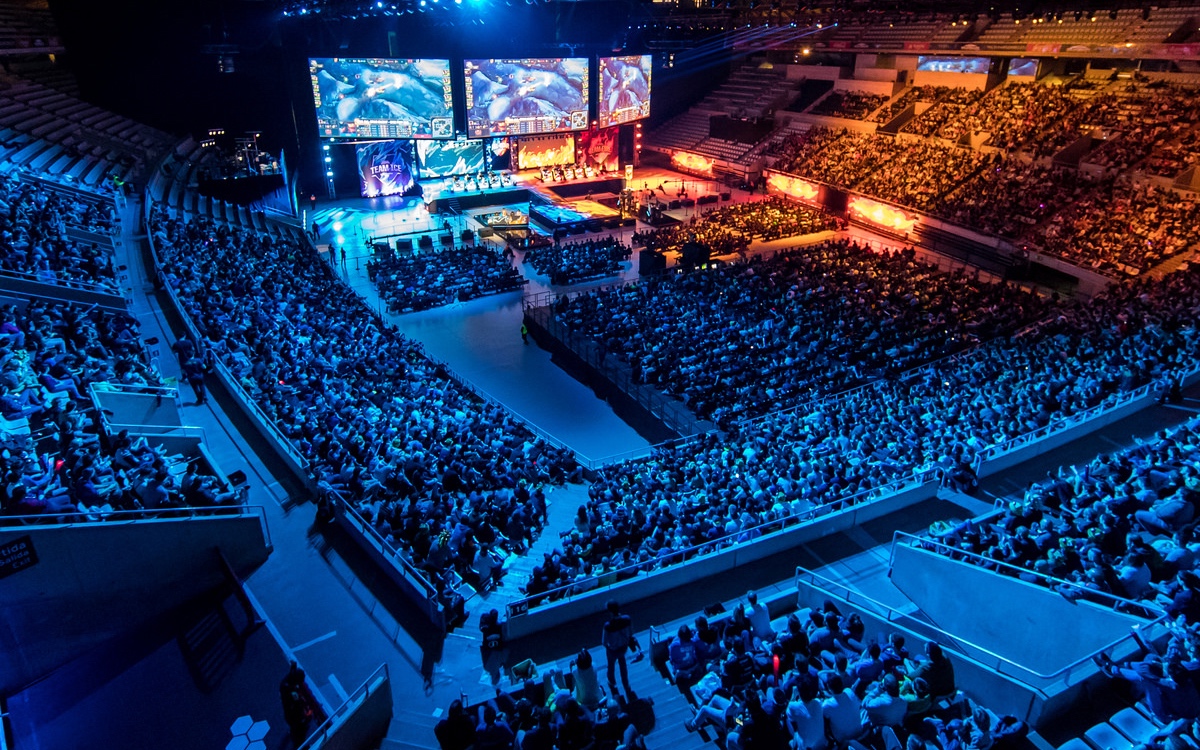 LPL夏季赛季后赛：EDG 3-1 RNG，进军四强